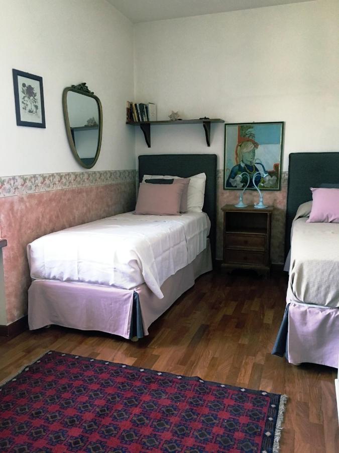 Una Casa Di Campagna ดอสโซบัวโน ภายนอก รูปภาพ